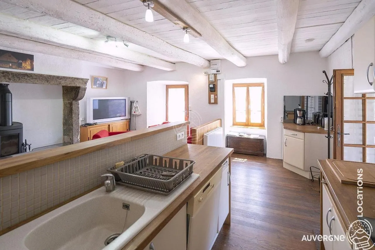 Le Jassaguet Apartment Murol 0*,